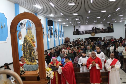 Missa-com-Dom-Joel-Paroquia-Nossa-Senhora-da-Ajuda-Guapimirim-57