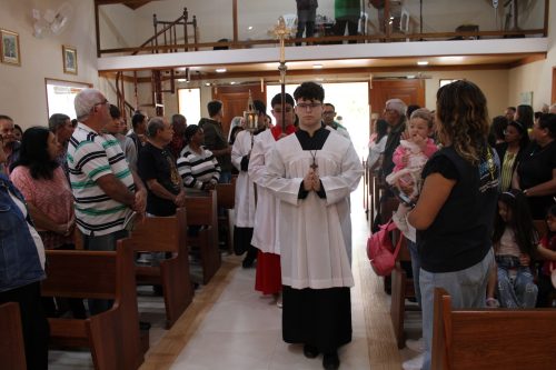 Missa-com-Dom-Joel-na-Capela-Nossa-Senhora-Aparecida Paroquia-Sao-Cristovao Teresopolis Foto-Rogerio-Tosta-4