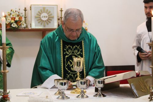 Missa-com-Dom-Joel-na-Capela-Nossa-Senhora-Aparecida Paroquia-Sao-Cristovao Teresopolis Foto-Rogerio-Tosta-56