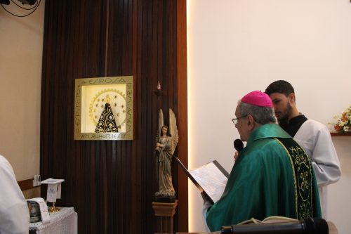 Missa-com-Dom-Joel-na-Capela-Nossa-Senhora-Aparecida Paroquia-Sao-Cristovao Teresopolis Foto-Rogerio-Tosta-75