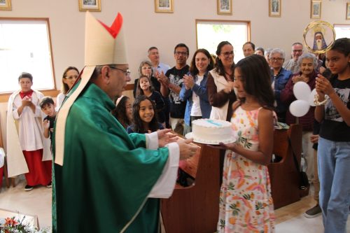 Missa-com-Dom-Joel-na-Capela-Nossa-Senhora-Aparecida Paroquia-Sao-Cristovao Teresopolis Foto-Rogerio-Tosta-85