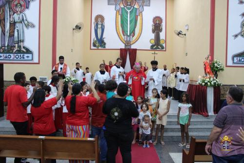 Missa-com-bispo-Paroquia-Sao-Sebastiao-Piabeta-113