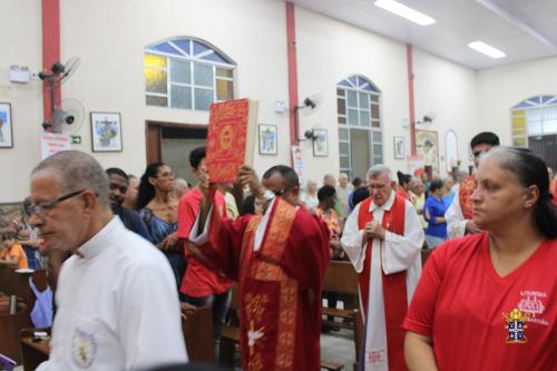 Missa-com-bispo-Paroquia-Sao-Sebastiao-Piabeta-17