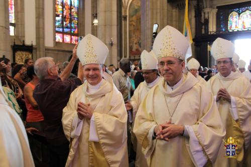 Missa da Posse Dom Joel Portella Amado na Diocese de Petrópolis