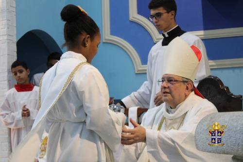 Missa-de-Crisma-com-Dom-Joel-na-Paroquia-Nossa-Senhora-Aparecida-Parada-Modelo Fotos-Rogerio-Tosta-182