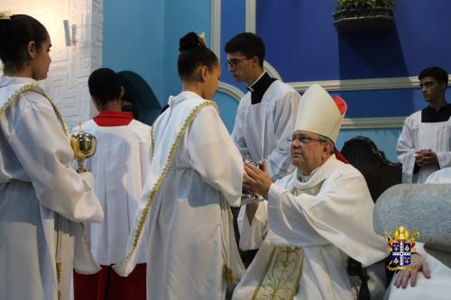 Missa-de-Crisma-com-Dom-Joel-na-Paroquia-Nossa-Senhora-Aparecida-Parada-Modelo Fotos-Rogerio-Tosta-183