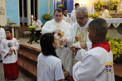 Missa-de-Crisma-com-Dom-Joel-na-Paroquia-Nossa-Senhora-Aparecida-Parada-Modelo Fotos-Rogerio-Tosta-196