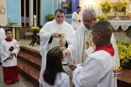 Missa-de-Crisma-com-Dom-Joel-na-Paroquia-Nossa-Senhora-Aparecida-Parada-Modelo Fotos-Rogerio-Tosta-209