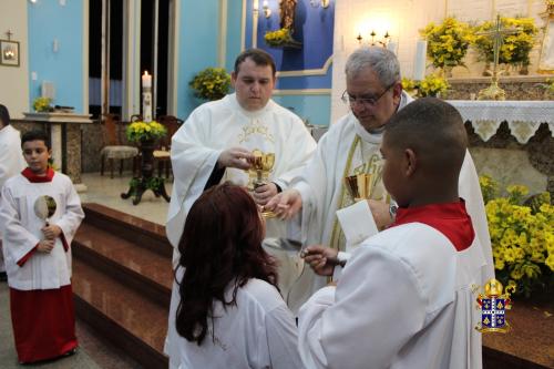 Missa-de-Crisma-com-Dom-Joel-na-Paroquia-Nossa-Senhora-Aparecida-Parada-Modelo Fotos-Rogerio-Tosta-210