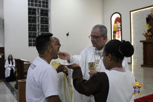 Missa-de-Crisma-com-Dom-Joel-na-Paroquia-Sao-Pedro-em-Teresopolis Foto-Rogerio-Tosta-100