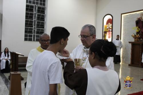 Missa-de-Crisma-com-Dom-Joel-na-Paroquia-Sao-Pedro-em-Teresopolis Foto-Rogerio-Tosta-113