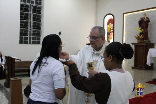 Missa-de-Crisma-com-Dom-Joel-na-Paroquia-Sao-Pedro-em-Teresopolis Foto-Rogerio-Tosta-91