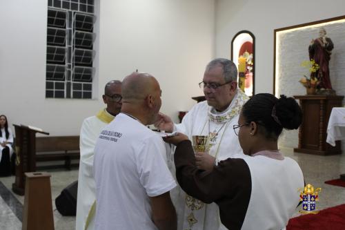 Missa-de-Crisma-com-Dom-Joel-na-Paroquia-Sao-Pedro-em-Teresopolis Foto-Rogerio-Tosta-96