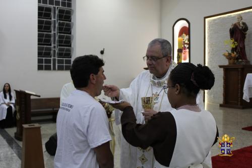 Missa-de-Crisma-com-Dom-Joel-na-Paroquia-Sao-Pedro-em-Teresopolis Foto-Rogerio-Tosta-97