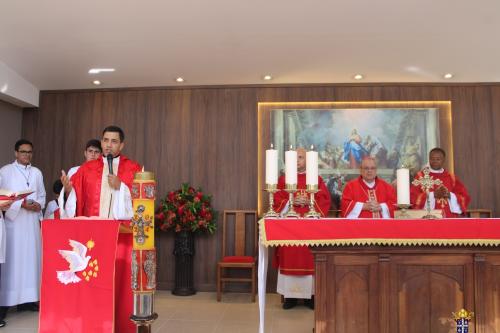 Missa de Pentecostes com Dom Joel, na Capela do Divino Espírito Santo, Carangola_fotos Rogerio Tosta