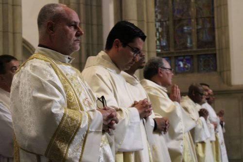 Missa de abertura na Catedral de Petrópolis