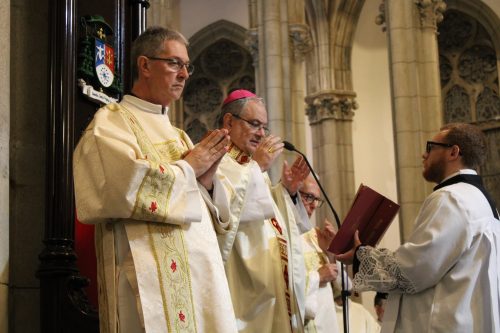 Missa de abertura na Catedral de Petrópolis