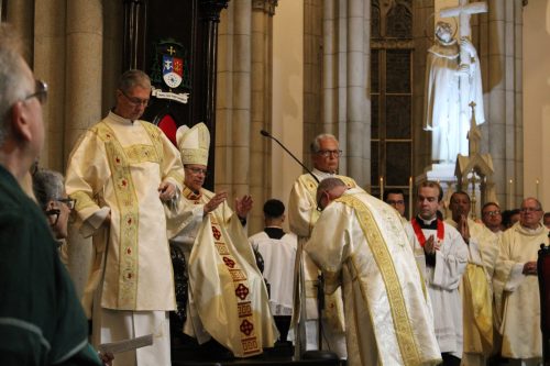Missa de abertura na Catedral de Petrópolis