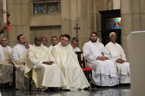 Missa de abertura na Catedral de Petrópolis