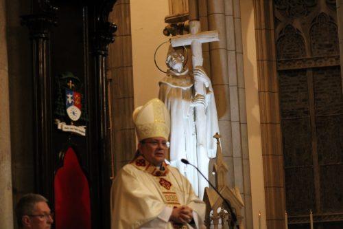 Missa de abertura na Catedral de Petrópolis