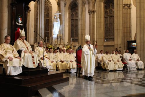 Missa de abertura na Catedral de Petrópolis