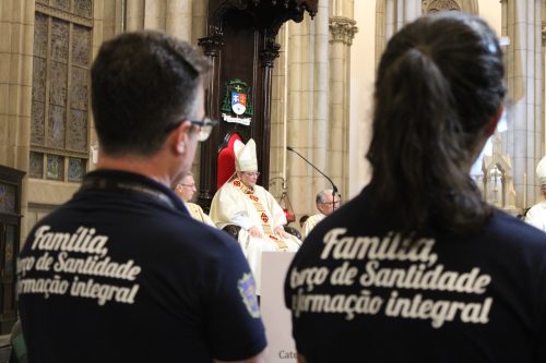 Missa de abertura na Catedral de Petrópolis