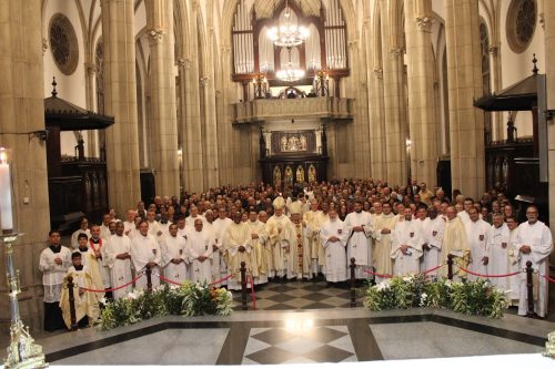 Missa de abertura na Catedral de Petrópolis
