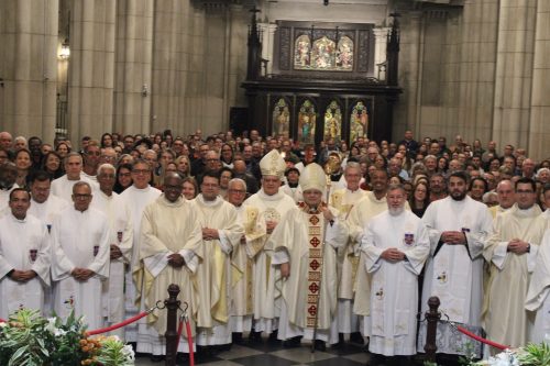 Missa de abertura na Catedral de Petrópolis
