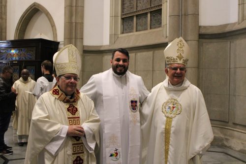 Missa de abertura na Catedral de Petrópolis