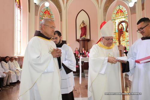 Missa-de-posse-do-Paroco-do-Sagrado-em-Petropolis-2025-55