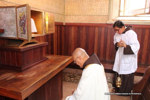 Missa-de-posse-do-Paroco-do-Sagrado-em-Petropolis-2025-64