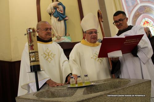 Missa-de-posse-do-Paroco-do-Sagrado-em-Petropolis-2025-71