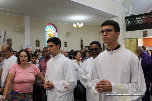 Missa-de-um-ano-de-Dom-Joel-na-Diocese-e-inauguracao-do-centro-catequetico-no-Santuario-de-Correas-14