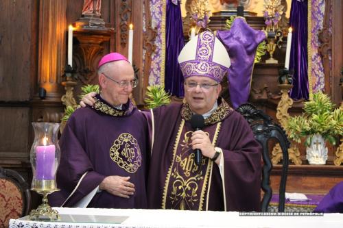 Missa-de-um-ano-de-Dom-Joel-na-Diocese-e-inauguracao-do-centro-catequetico-no-Santuario-de-Correas-143