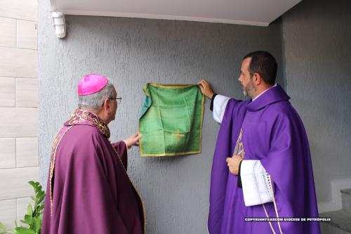 Missa-de-um-ano-de-Dom-Joel-na-Diocese-e-inauguracao-do-centro-catequetico-no-Santuario-de-Correas-176