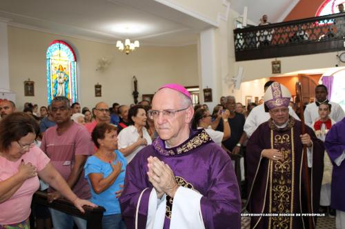 Missa-de-um-ano-de-Dom-Joel-na-Diocese-e-inauguracao-do-centro-catequetico-no-Santuario-de-Correas-18