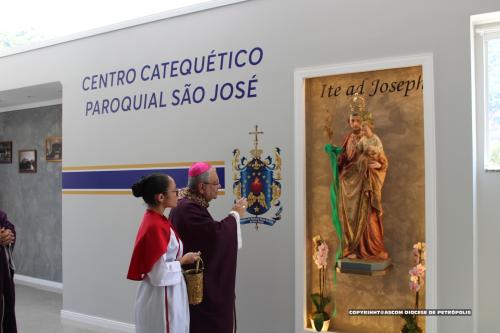 Missa-de-um-ano-de-Dom-Joel-na-Diocese-e-inauguracao-do-centro-catequetico-no-Santuario-de-Correas-198