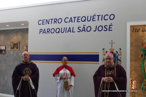 Missa-de-um-ano-de-Dom-Joel-na-Diocese-e-inauguracao-do-centro-catequetico-no-Santuario-de-Correas-207