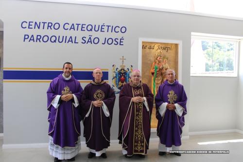 Missa-de-um-ano-de-Dom-Joel-na-Diocese-e-inauguracao-do-centro-catequetico-no-Santuario-de-Correas-209