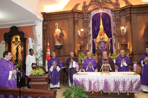 Missa-de-um-ano-de-Dom-Joel-na-Diocese-e-inauguracao-do-centro-catequetico-no-Santuario-de-Correas-33