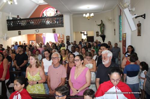 Missa-de-um-ano-de-Dom-Joel-na-Diocese-e-inauguracao-do-centro-catequetico-no-Santuario-de-Correas-34