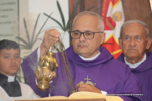 Missa-de-um-ano-de-Dom-Joel-na-Diocese-e-inauguracao-do-centro-catequetico-no-Santuario-de-Correas-48