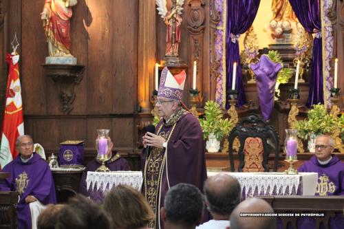 Missa-de-um-ano-de-Dom-Joel-na-Diocese-e-inauguracao-do-centro-catequetico-no-Santuario-de-Correas-65