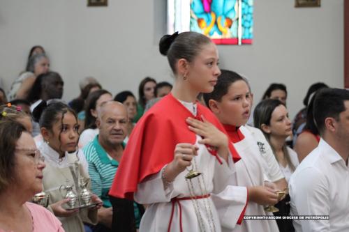 Missa-de-um-ano-de-Dom-Joel-na-Diocese-e-inauguracao-do-centro-catequetico-no-Santuario-de-Correas-72