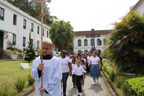 Missa-e-bencao-dos-animais-no-Centro-Educacional-Terra-Santa-8