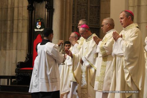 Missa-em-acao-de-gracas-pela-nomeacao-do-monsenhor-Jose-maria-99