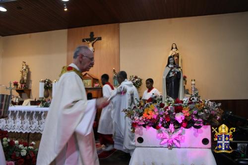 Missa-festa-na-Paroquia-Santa-Teresinha-130