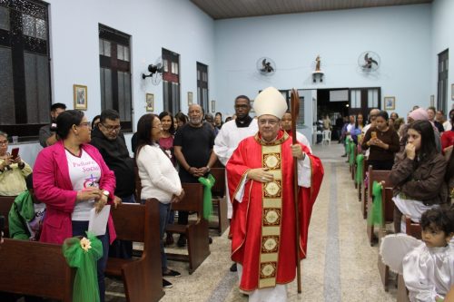 Missa na Capela São Cristóvã, na Paróquia Nossa Senhora Aparecida em Piabetá