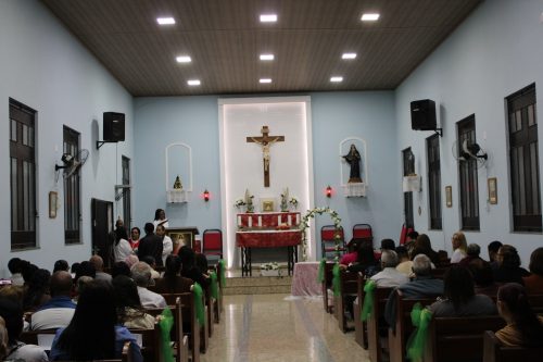 Missa na Capela São Cristóvã, na Paróquia Nossa Senhora Aparecida em Piabetá