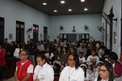 Missa na Capela São Cristóvã, na Paróquia Nossa Senhora Aparecida em Piabetá